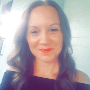 Meet your Posher, Deidre